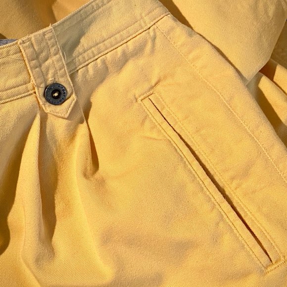 Vintage High Waist Bermuda Mom Shorts 30" Waist - Picture 8 of 10